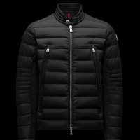 New Lower Prices 2022 Moncler Amiot Short Down Jacket Mens Down